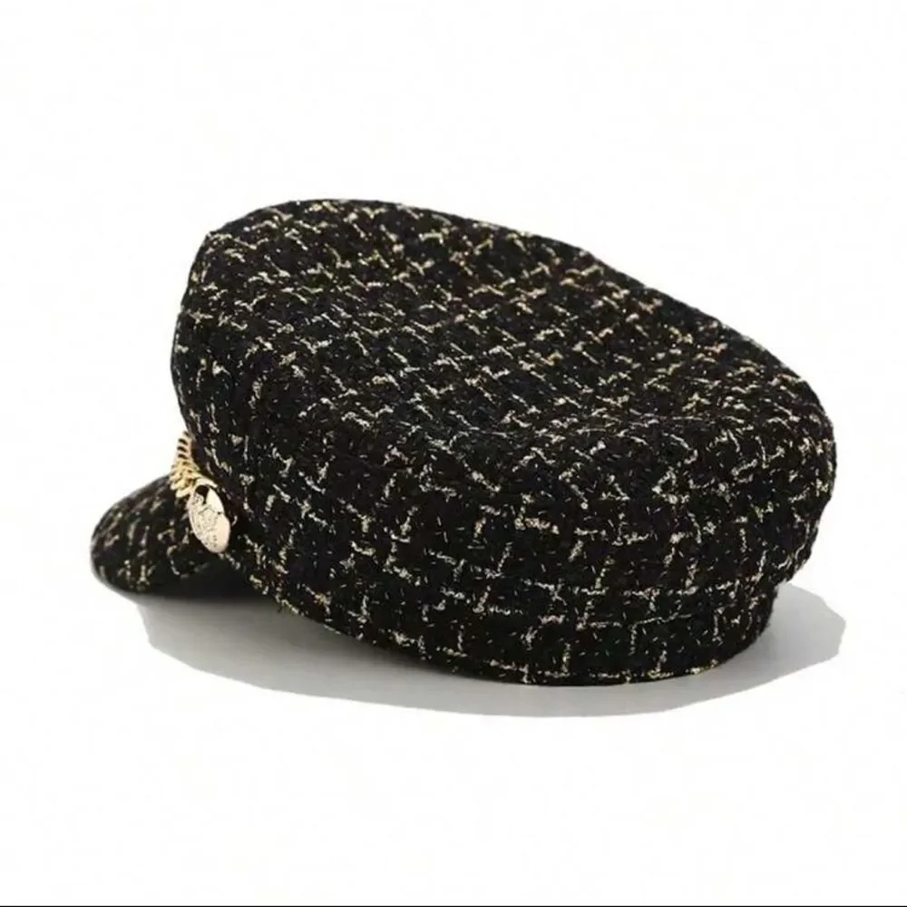 Women’s Tweed Chain Newsboy Cap – Chic & Elegant